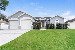 4972 Weatherton St in North Port, FL - Building Photo