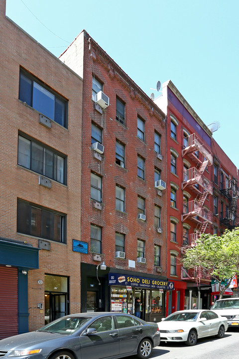 15 Stanton Street in New York, NY - Building Photo