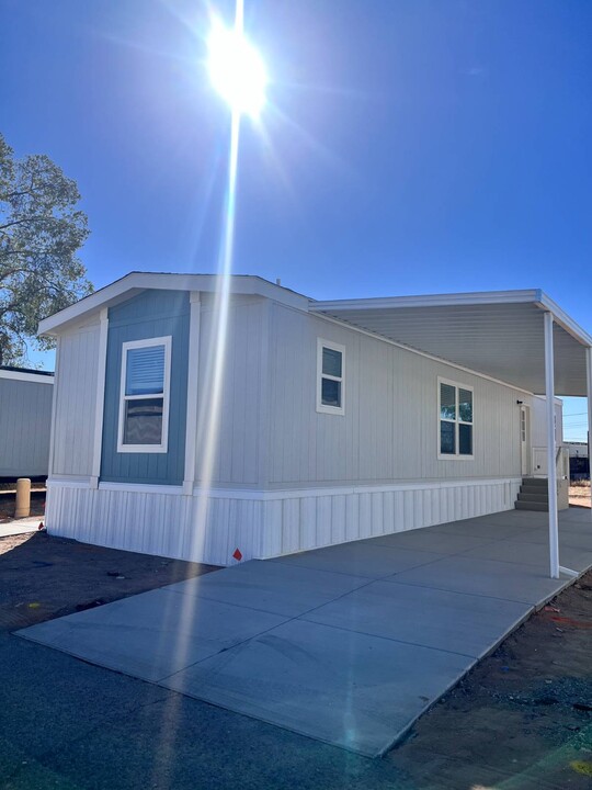 1431 N French St in Casa Grande, AZ - Building Photo