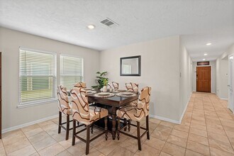 2623 Hawthorn Mill Ln in Houston, TX - Building Photo - Building Photo