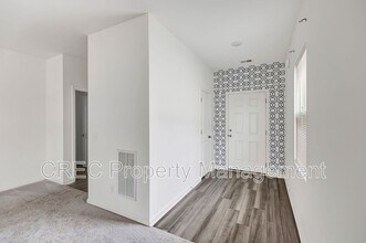 475 Pender Woods Dr in Summerville, SC - Building Photo - Building Photo