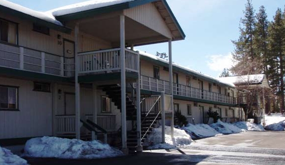 Affordable units walking distance to the L... in Stateline, NV - Foto de edificio