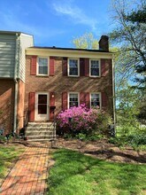 114 Southampton Ct in Blacksburg, VA - Building Photo - Building Photo