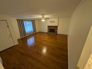 2645 2nd St NE in Hickory, NC - Building Photo - Building Photo