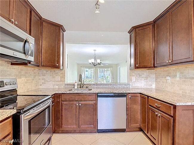 property at 729 Landover Ct