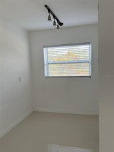 5930 Alligator Lake Shore W in St. Cloud, FL - Building Photo - Building Photo