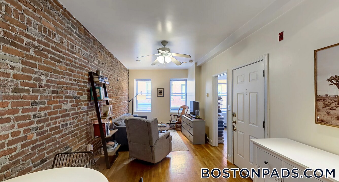 91 Prince St in Boston, MA - Building Photo