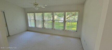 729 Kenwood Cir in Melbourne, FL - Building Photo - Building Photo