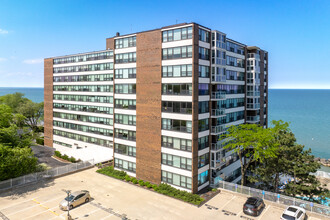 1616 Sheridan Rd in Wilmette, IL - Building Photo - Primary Photo