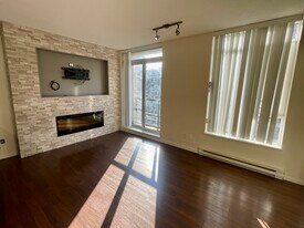1001 Homer St in Vancouver, BC - Building Photo