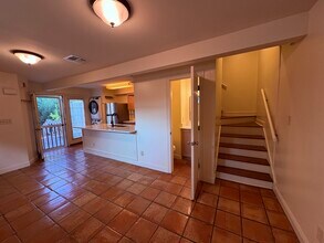 1717 Upperline St in New Orleans, LA - Building Photo - Building Photo