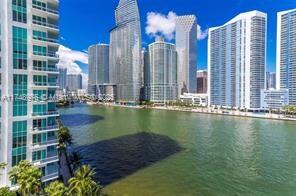 888 Brickell Key Dr, Unit # 1004 in Miami, FL - Building Photo