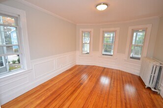 34 Justin Rd, Unit 1 in Boston, MA - Building Photo - Building Photo