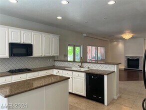 5433 Volonne Ct in Las Vegas, NV - Foto de edificio - Building Photo