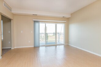 Mallview Apartments in Grand Forks, ND - Building Photo - Building Photo