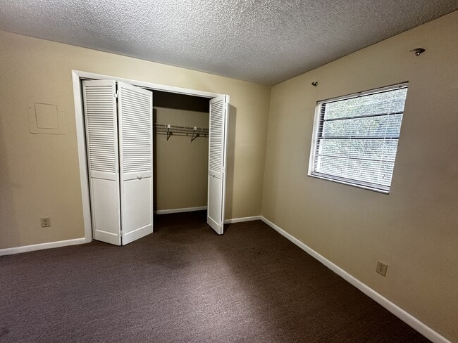 4966 SE 111th Ln in Belleview, FL - Building Photo - Building Photo