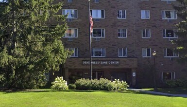 3105 Devonshire Rd in Cleveland, OH - Building Photo - Building Photo