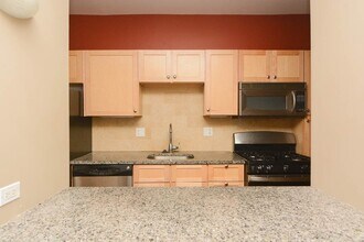 726 W Addison St in Chicago, IL - Building Photo - Building Photo