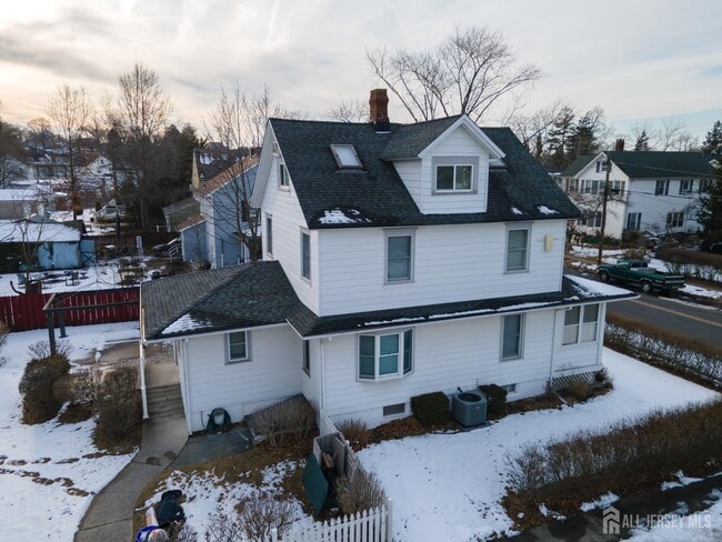 15 Sedgwick St in Jamesburg, NJ - Building Photo - Building Photo