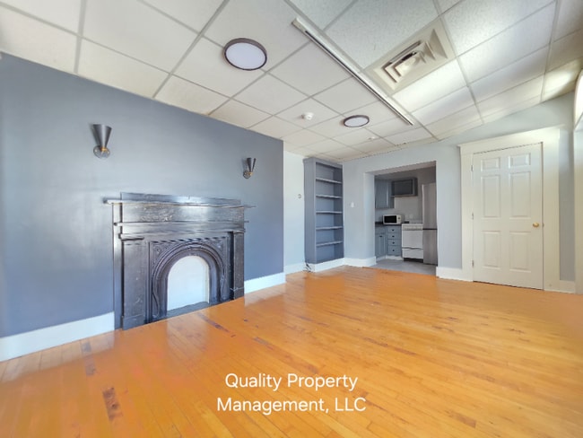 128 Hammond St, Unit 8 in Bangor, ME - Building Photo - Building Photo