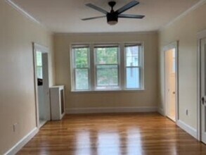 21 Sanborn St in Reading, MA - Building Photo - Building Photo