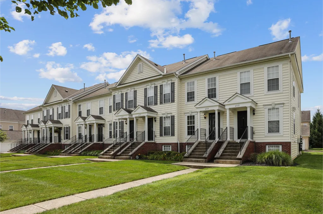 6319 Royal Tern Xing, Unit 6319 in Columbus, OH - Building Photo