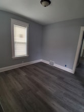 2875 W Grant St in Milwaukee, WI - Building Photo - Building Photo