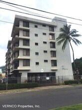 1820 Waiola St in Honolulu, HI - Building Photo - Building Photo