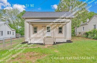 4532 Tacoma Ave NE in Roanoke, VA - Building Photo