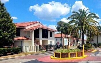 1608 Long Ridge Ct in Orlando, FL - Building Photo - Building Photo
