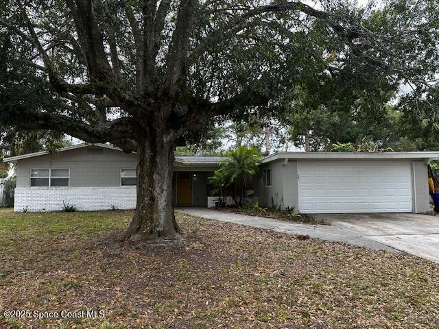 975 Golf St in Rockledge, FL - Building Photo