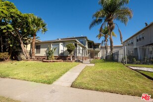 11508 Simms Ave S in Inglewood, CA - Building Photo