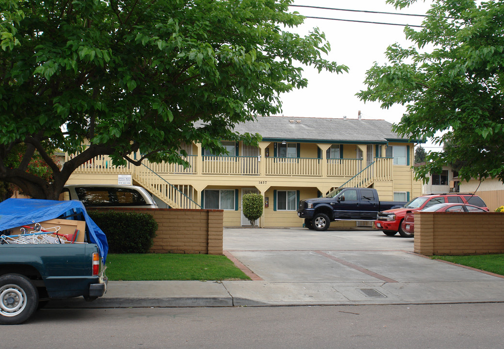 1457 Holly Ave in Imperial Beach, CA - Building Photo