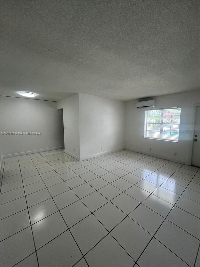 626 SW 14th Ave in Fort Lauderdale, FL - Building Photo - Building Photo