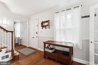 10016 Tenbrook Dr in Silver Spring, MD - Building Photo - Building Photo