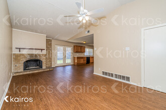 1818 Westwood Cir in Carrollton, TX - Building Photo - Building Photo