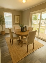 16645 Lakewood Dr in Holly, MI - Foto de edificio - Building Photo