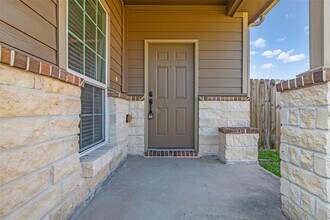 3231 This Way in Houston, TX - Building Photo - Building Photo