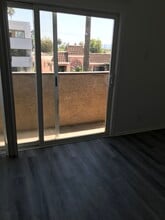 14607 Erwin St in Van Nuys, CA - Building Photo - Building Photo