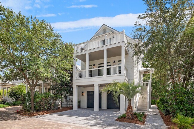 property at 18 Playalinda Court