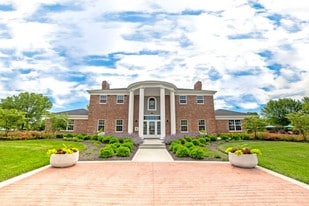 Gramercy Apartments