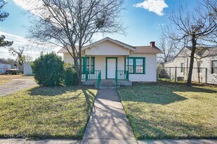 1809 Sandefer St in Abilene, TX - Building Photo