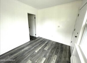 11 St Peters Pl in Keansburg, NJ - Building Photo - Building Photo