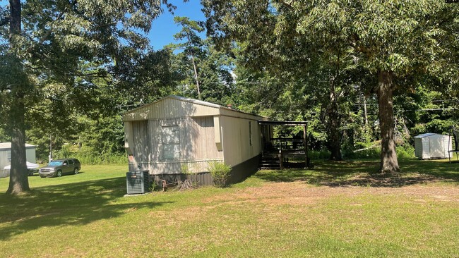 1518 Lee County Rd 270 in Cusseta, AL - Building Photo - Building Photo