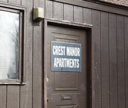 Crest Manor Apartments in New Castle, DE - Building Photo - Building Photo