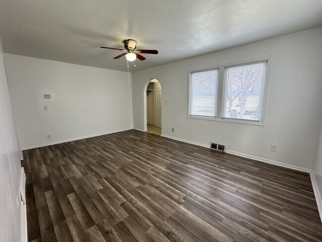 1508 Midway Dr in Rockford, IL - Building Photo - Building Photo
