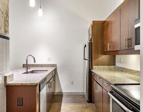 Jackson Street Lofts in Richmond, VA - Building Photo - Building Photo