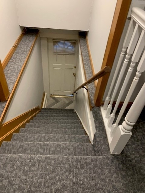 217 Crescent Ct, Unit C in Louisville, KY - Building Photo - Building Photo