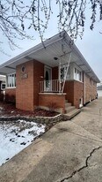5323 S Narragansett Ave in Chicago, IL - Building Photo