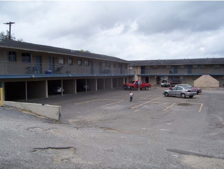 Westwood Apartments in Corpus Christi, TX - Building Photo - Building Photo